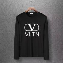 縦には伸びにくい プリント ヴァレンティノ VALENTINO ヴァレンティノブランド コピー 長袖 ラウンドネック 頑丈な素材 5色可選 芸能人に愛用者続出