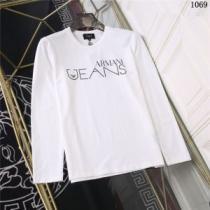 人気商品登場 EMPORIO ARMANIブランド コピー 2026秋冬 アルマーニ ARMANI 3色可選 長袖Tシャツ しわになりにくい