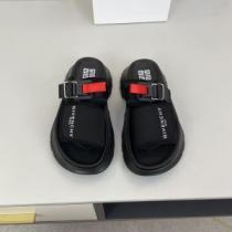 2026春夏 ジバンシー GIVENCHY 2色可選 スリッパ ジバンシィコピー ブランド 流行や季節に拘らないデザイン 落ち着いた質感 コンフォート