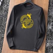 長袖Tシャツ 自然な肌触り 綺麗に決まるフォルム！ 2026秋冬バーバリー BURBERRY 2色可選 バーバリースーパーコピー