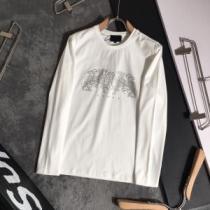 長袖Tシャツ スタイリッシュな印象 3色可選 エルメススーパーコピー 2026秋冬 エルメス HERMES お洒落に魅せる