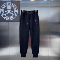 コーデ 知的なムードを演出 クロムハーツコピーブランド 2026秋冬 クロムハーツ CHROME HEARTS チノパン ストレッチが効いた