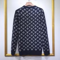 2026秋冬 大花プリント ルイ ヴィトン LOUIS VUITTON 流通限定モデル 鮮やかな配色 ルイ ヴィトンブランドコピー 3色可選 プルオーバー 逸品