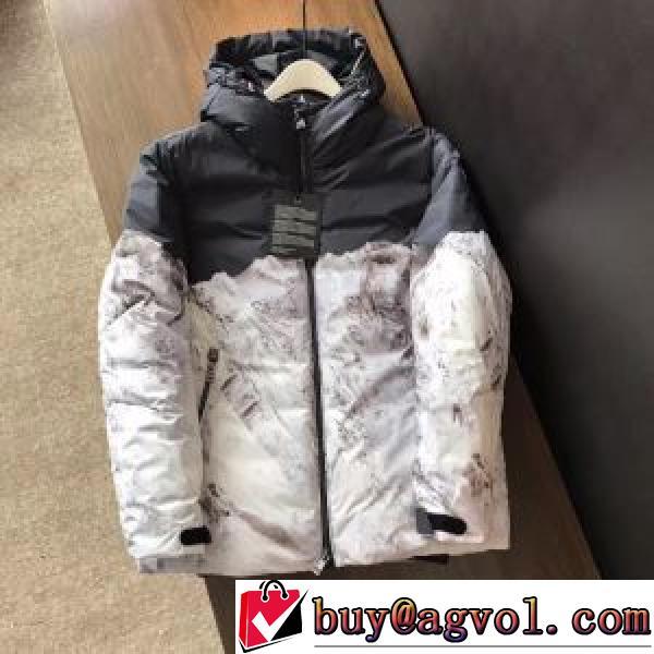 抜群な楽チン感ある大定番 2025秋冬 モンクレール MONCLER モンクレールスーパーコピー ダウンジャケット 2色可選 フードづき 軽量ダウンジャケット