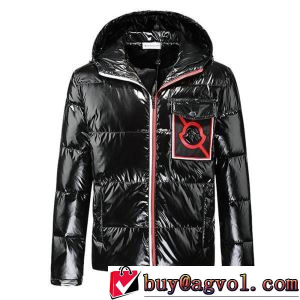 コーデ 知的なムードを演出 モンクレール偽物ブランド 2026秋冬 モンクレール MONCLER ダウンプレミアムダウンジャケット ふわふわな感触
