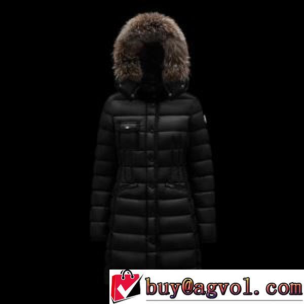 2026秋冬 優しくボーディを包んでくれる モンクレール MONCLER スタイリッシュな印象 ダウンプレミアムダウンジャケット