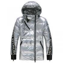 2025秋冬 モンクレール MONCLER ダウンジャケット モンクレールブランド コピー 軽量ダウン 高品質 人気 風も通さない 着心地 の良い  