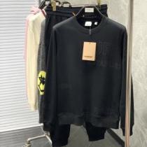 バーバリーブランドスーパーコピー 2026秋冬 ロゴパーカー プルオーバーパーカー バーバリー BURBERRY ポップ