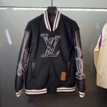 ルイ ヴィトンコピー 2026秋冬 ルイ ヴィトン LOUIS VUITTON 大絶賛の履き心地! ジャケット 防寒機能ある