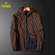 大絶賛の履き心地! 2026秋冬 ジャケット フェンディスーパーコピー FENDI こだわりのコート