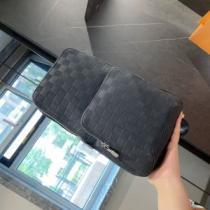 選べる極上 2色可選 斜め掛けバッグ 利便性に優れ 2026秋冬 ルイ ヴィトン LOUIS VUITTON ルイ ヴィトンスーパーコピー 激安.45.