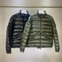 ライトダウンジャケット 2色可選 2025秋冬 自信有りの一着 モンクレール MONCLER 圧倒的な高級感 モンクレールコピーブランド