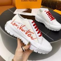 人気販売中 スニーカー 軽量で疲れにくい ルイ ヴィトンスーパーコピー 2026秋冬 ルイ ヴィトン LOUIS VUITTON