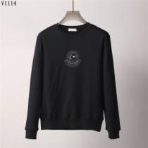2025秋冬 モンクレールスーパーコピー スタイリッシュな印象 プルオーバーパーカー モンクレール MONCLER 幅広いジャンル