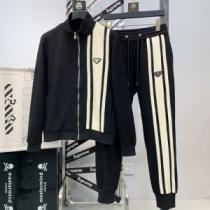 2026秋冬 プラダ セットアップ上下 PRADA ブランドスーパーコピー 大絶賛の履き心地! オシャレロゴパーカー