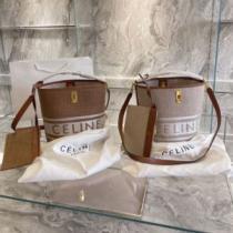 セリーヌスーパーコピー シックスタイルに活躍 2026秋冬 セリーヌ CELINE ショルダーバッグ 2色可選 収納力のよい.352.