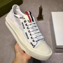 ハイトップシューズ 2026秋冬 モンクレール MONCLER 争奪戦必至 飽きの来ない モンクレールブランド 偽物 通販 5色可選 モカシンシューズ