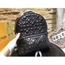 2026秋冬 ルイ ヴィトン LOUIS VUITTON ルイ ヴィトンブランド コピー 最安値に挑戦 収納力のよい バックパック ショルダー 調節可能.49.