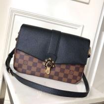 3色可選 ショルダー 調節可能 2026秋冬 ルイ ヴィトン LOUIS VUITTON ルイ ヴィトンコピー ブランド 魅力ファッション 斜め掛けバッグ バランスのいい大きさ.49.