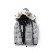 カナダグースブランドスーパーコピー 綺麗に決まるフォルム！ 2026秋冬 カナダグース Canada Goose 2色可選 ダウンジャケット 保湿性の向上