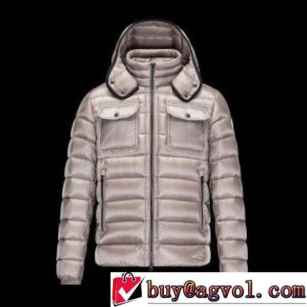 秋の定番 2026秋冬 モンクレールコピー ブランド 軽量ダウンジャケット モンクレール MONCLER 厳しい寒さに耐える 4色可選 弾力性に優れ