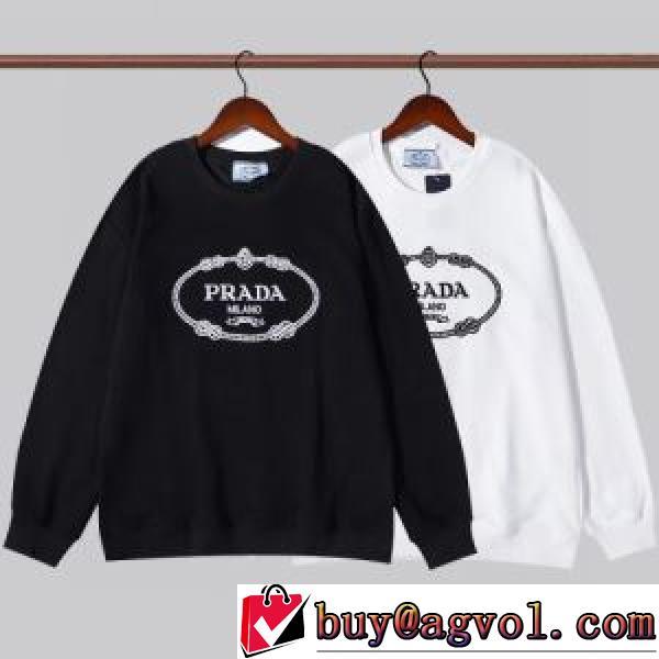 プラダブランドスーパーコピー 2026秋冬 抜群な楽チン感ある大定番 オシャレロゴパーカー プラダ PRADA プルオーバーパーカー 2色可選 ジップパーカー