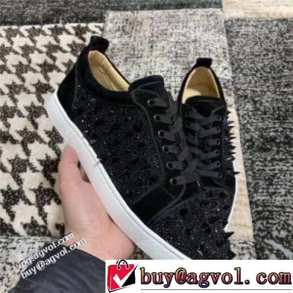 スタッズ クリスチャンルブタンコピーブランド 定番のアイテム フラットシューズ 2025秋冬クリスチャンルブタン Christian Louboutin 極上シューズ カジュアルシューズ 滑りにくい