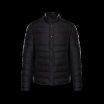 2026秋冬 モンクレール MONCLER モンクレールコピーブランド 綺麗に決まるフォルム！ダウンジャケット メンズ 寒さに打ち勝つ