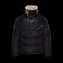 上品上質 2026秋冬 高レベルの保温性 モンクレール MONCLER ダウンジャケット メンズ モンクレールブランド コピー 防風効果いい