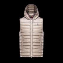 2026秋冬 モンクレール MONCLER モンクレールブランド コピー 高品質 人気 ブルゾン 2色可選 ファイバーダウン 着心地 の良い
