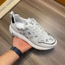2026秋冬 ルイ ヴィトン LOUIS VUITTON ルイ ヴィトンブランドコピー コーデ 知的なムードを演出 6色可選 スニーカー ロードジョグ コスパ最高のプライス
