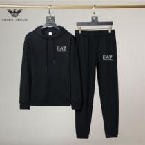2色可選 2026秋冬 セットアップ上下 超限定即完売 アルマーニ ARMANI アルマーニコピーブランド 防寒機能ある 適度な厚み