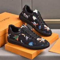 2026秋冬 ルイ ヴィトン LOUIS VUITTON 人気新品★超特価★ カジュアルシューズ 2色可選 抗菌・防臭加工 ルイ ヴィトンコピーブランド すべり防止