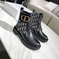 ディオールスーパーコピー 代引 2026秋冬 ショートブーツ  ディオール DIOR 人気商品登場 ポップ