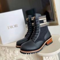 ディオールコピー 安定感のある ディオール DIOR 2026秋冬 3色可選 ショートブーツ 大絶賛の履き心地!
