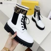 2026秋冬 フェンディ偽物ブランド フェンディ FENDI レザーシューズ靴 2色可選 絶大な人気を誇る オリジナル