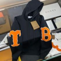 バーバリーコピー 2025秋冬 パーカー バーバリー BURBERRY おしゃれに絶大な人気の ペアパーカー 2色可選 プリントパーカ