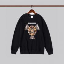バーバリー BURBERRY 2色可選 2026秋冬 バーバリースーパーコピー 代引 オリジナルプリント スタイリッシュ 秋の定番 プルオーバーパーカー