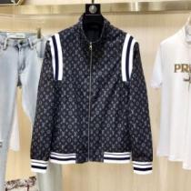 ブルゾン 2色可選 2026秋冬 花プリントデザインジャケット ルイ ヴィトンスーパーコピー ルイ ヴィトン LOUIS VUITTON 風合いが出る 楽に着用出来る
