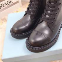 ショートブーツ 3色可選 優しい履き心地 2026秋冬 上品に着こなせ プラダ PRADA プラダコピー ブランド 気軽に履ける クロスベルト