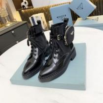 プラダ PRADA 2色可選 プラダブランド コピー 安定感のある レザーシューズ靴 2026秋冬 耐久性に優れ コスパ最高のプライス