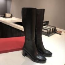 ヴァレンティノブランド コピー 2026秋冬 人気商品登場 ヴァレンティノ VALENTINO 編上げ靴タイプ 極上シューズ ロングブーツ 脚長美脚効果がある