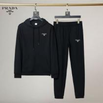 2026秋冬 ジャージセット 2色可選 シンプルなデザイン 利便性に優れ プラダ PRADA 秋のお出かけに最適 プラダコピー ブランド オシャレロゴパーカー