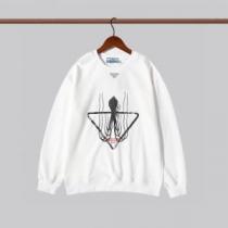 プルオーバーパーカー 2色可選 プラダ PRADA プラダ偽物ブランド 2026秋冬 オリジナル プリントパーカ 今話題の最新作 ジップパーカー