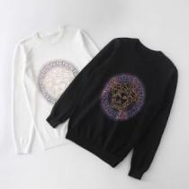 2026秋冬 高級感ある ヴェルサーチVERSACE 2色可選 オシャレロゴパーカー 秋の定番 ヴェルサーチスーパーコピー 激安 プルオーバーパーカー