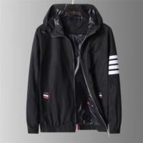 3色可選 魅力ファッション ジャケット シンプルなデザイン 2026秋冬 トムブラウン THOM BROWNE トムブラウンコピー ブランド フード付きコート