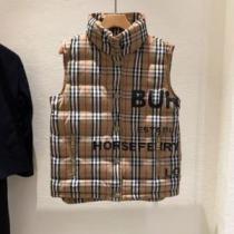 2026秋冬 バーバリー BURBERRY 英字 ダウンジャケット ベスト バーバリーコピー 女性らしい印象 存在感のある 