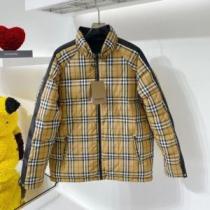 2026秋冬 バーバリー BURBERRY ダウンジャケット バーバリーブランドスーパーコピー 着心地よい リバーシブル仕様 高評価の人気品