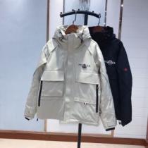 2色可選 MONCLERダウンジャケット 撥水加工の施された 人気販売中 2025秋冬 モンクレールスーパーコピー フードづき モンクレール MONCLER