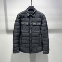 軽量ダウンジャケット モンクレール偽物ブランド 高品質 人気 2026秋冬 モンクレール MONCLER 保温効果は抜群 着心地 の良い